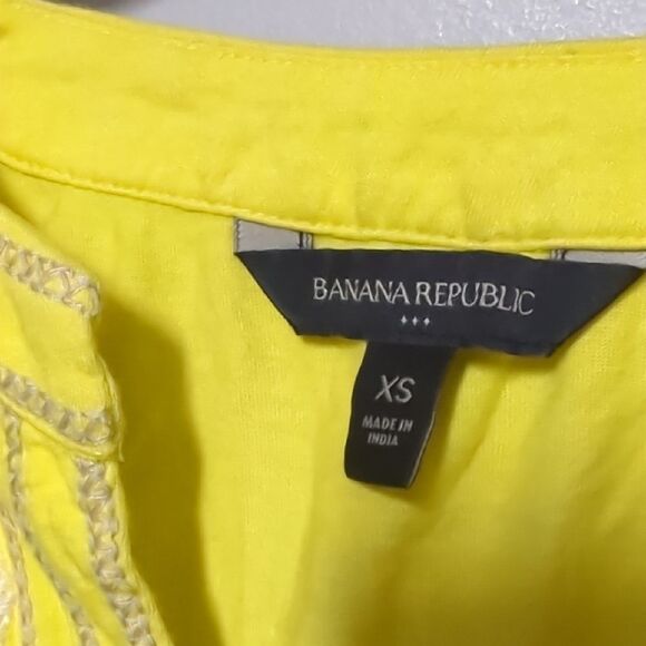 Banana Republic Yellow Embellished Tank Top - Picture 3 of 7